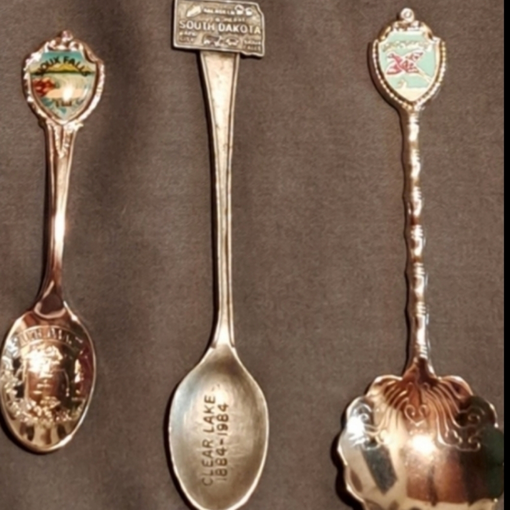 3 South Dakota Souvenir Spoons